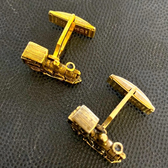 Vintage Sarah Coventry locomotive Brass tone textured Cufflinks - Picture 2 of 7
